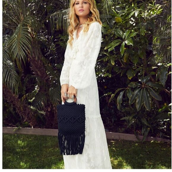 Black crochet purse - Picture 1 of 8